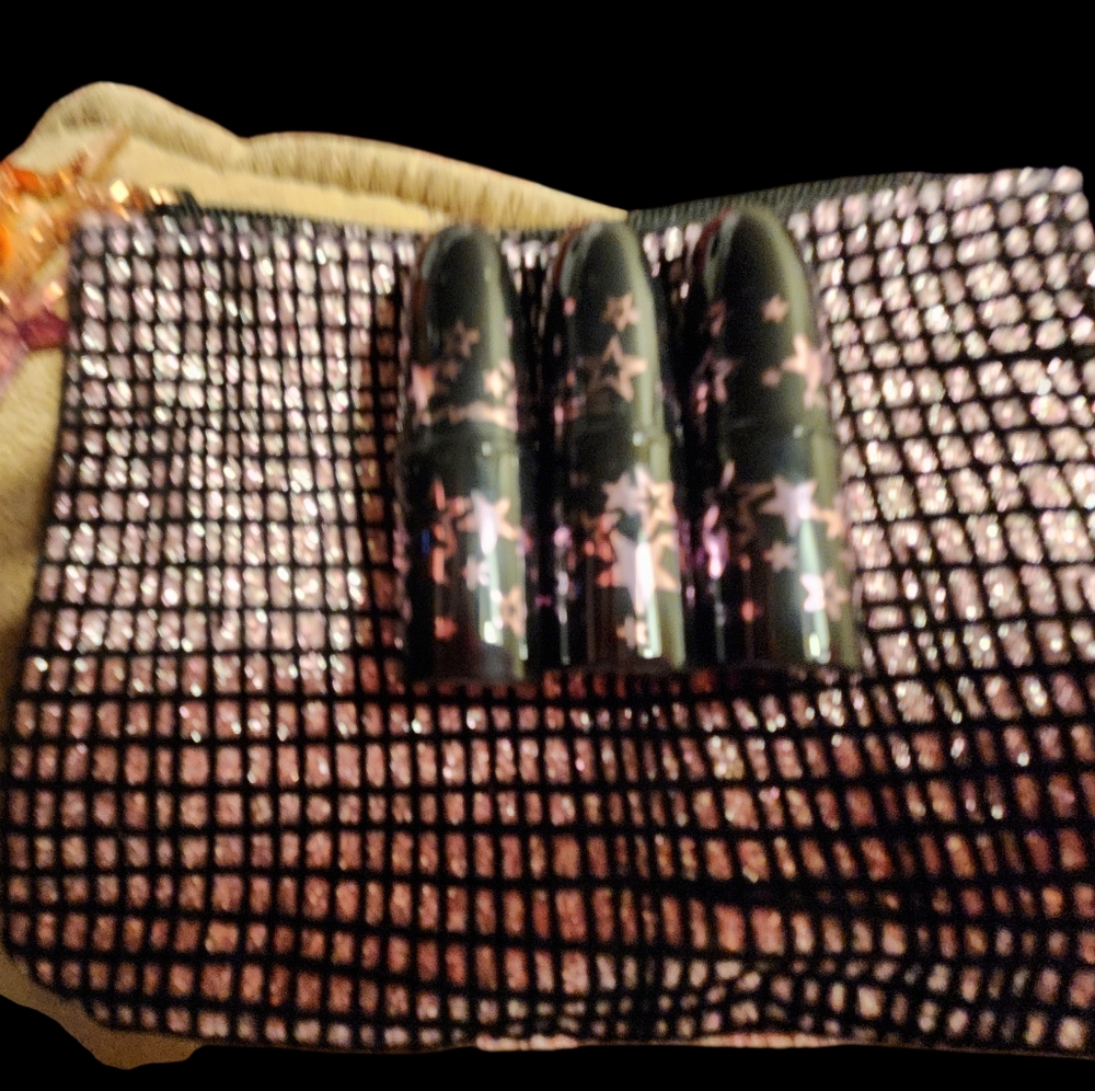 Limit Edition ● Mac Mesh Star Bag Wit Charm & 3 Lipsticks■